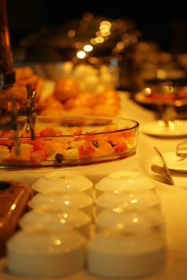 ​Justa Hyderabad Otel Dış mekan fotoğraf